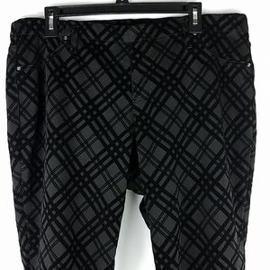 Black Plaid Skinny Pants size 20